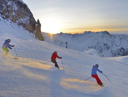 - 10% on ski pass, ski course and ski rental
